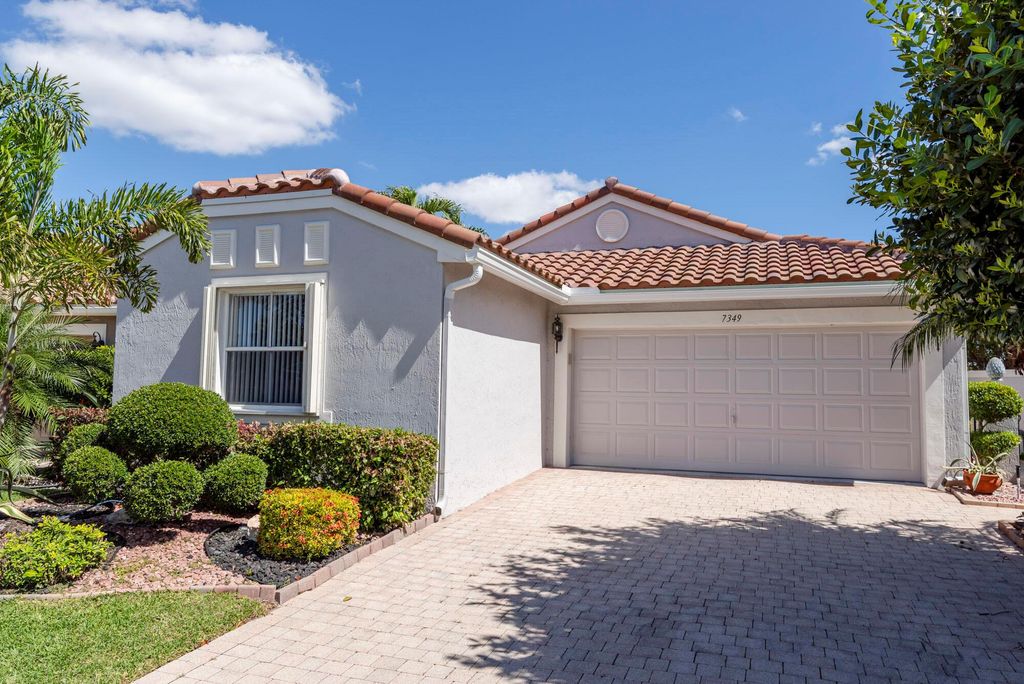 Photo of 7349 Chorale Road, Boynton Beach, FL 33437 (MLS # R10964146)