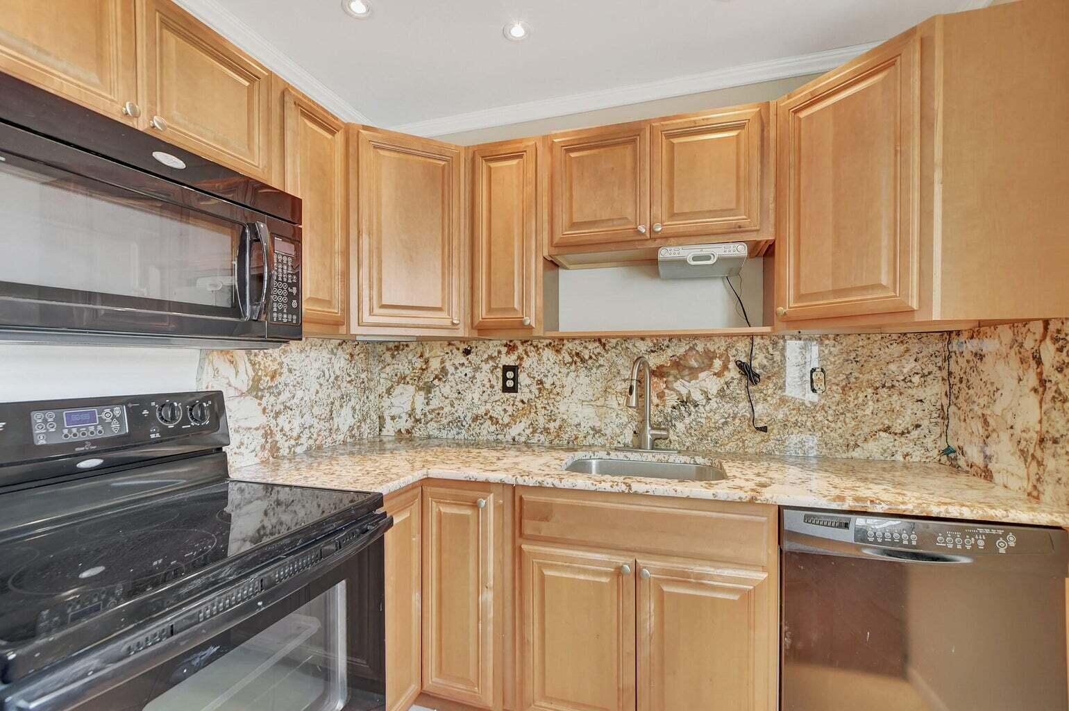 KINGS POINT NORMANDY CONDOS - Residential Lease
