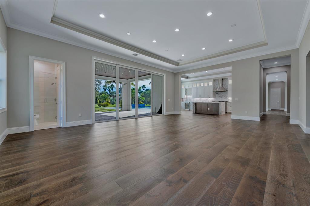 STEEPLECHASE HORSESHOE AC - Residential