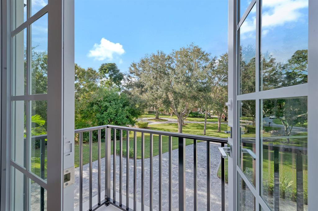 STEEPLECHASE HORSESHOE AC - Residential