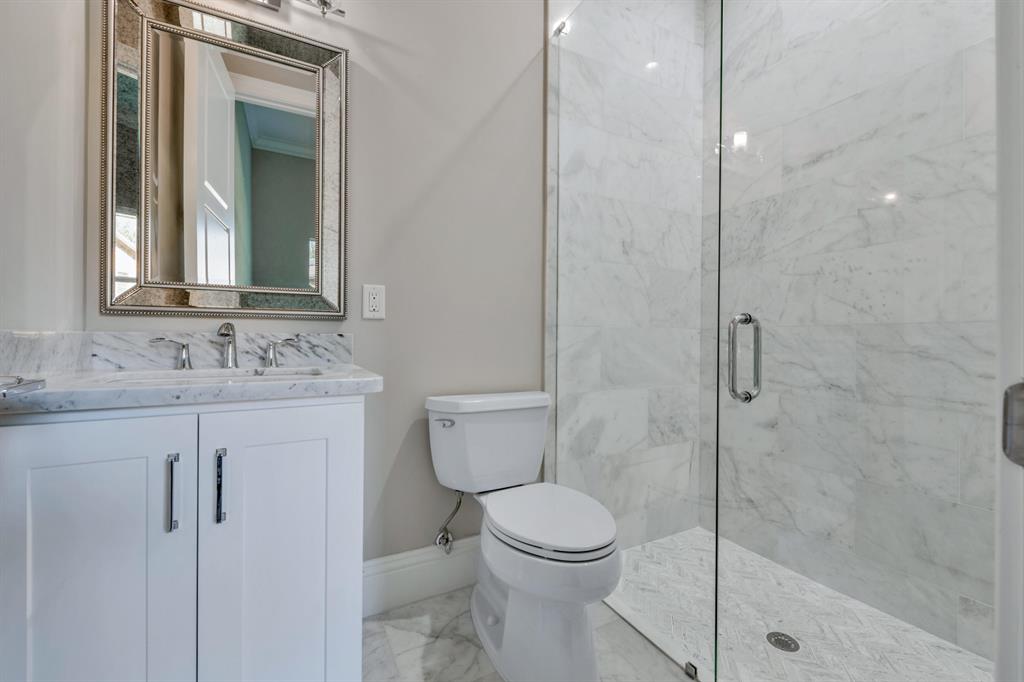 STEEPLECHASE HORSESHOE AC - Residential