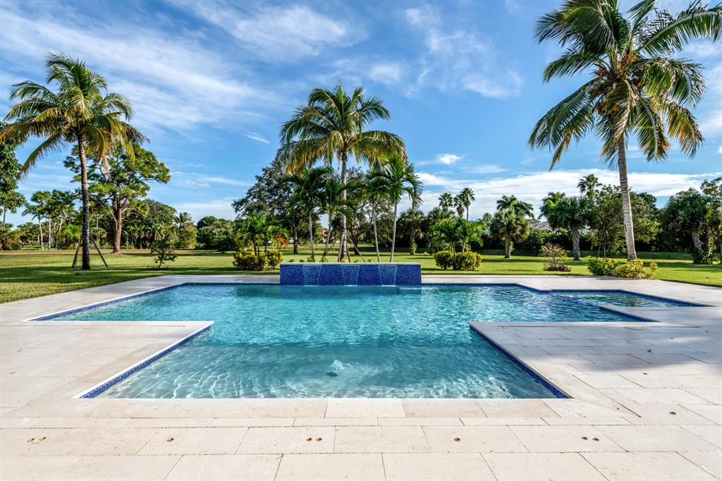 STEEPLECHASE HORSESHOE AC - Residential