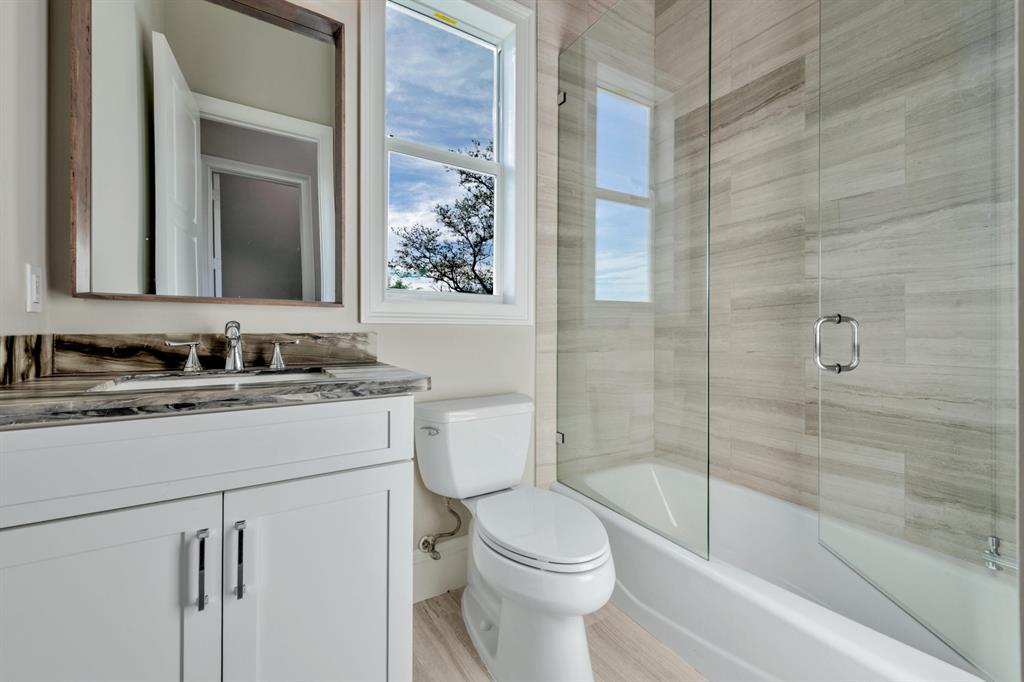 STEEPLECHASE HORSESHOE AC - Residential