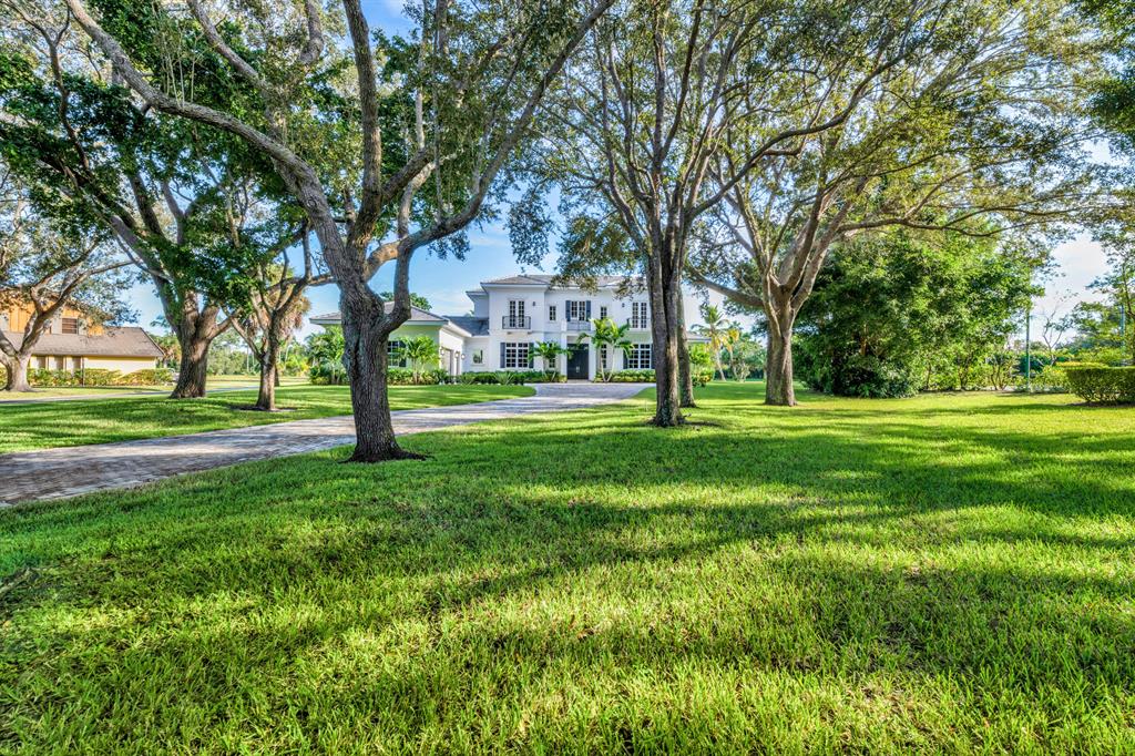 STEEPLECHASE HORSESHOE AC - Residential