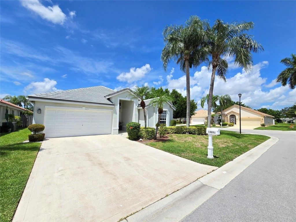 Photo of 14051 Fair Isle Drive, Delray Beach, FL 33446 (MLS # F10524272)