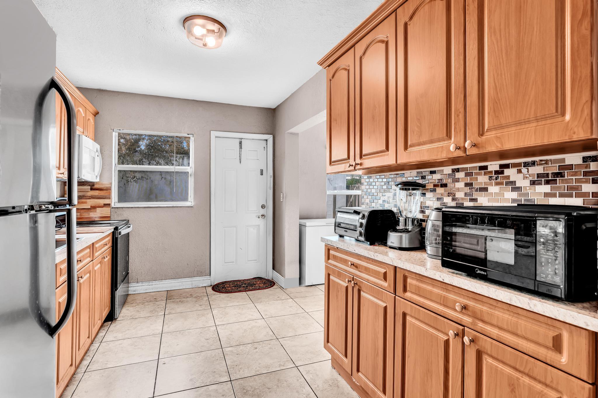 NORTH ANDREWS TERRACE SECOND ADD - Residential