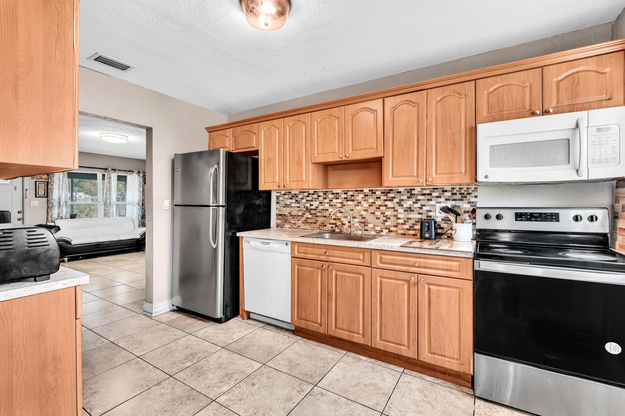 NORTH ANDREWS TERRACE SECOND ADD - Residential