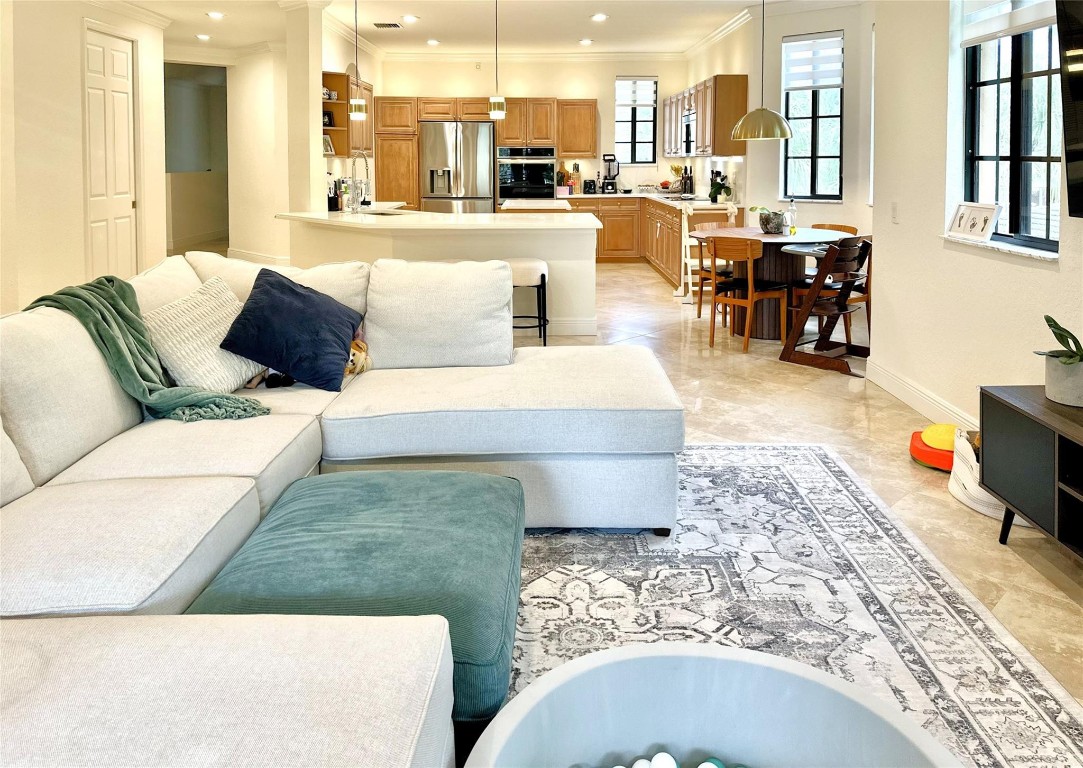 Courtside at Weston Hills - Residential Lease