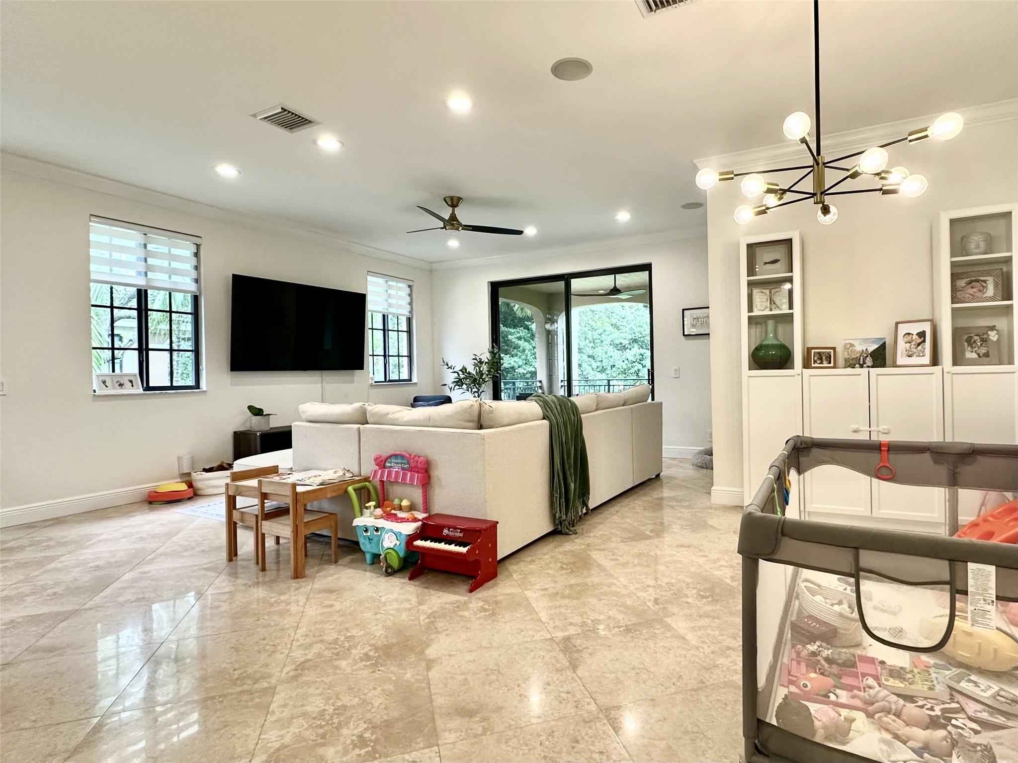 Courtside at Weston Hills - Residential Lease