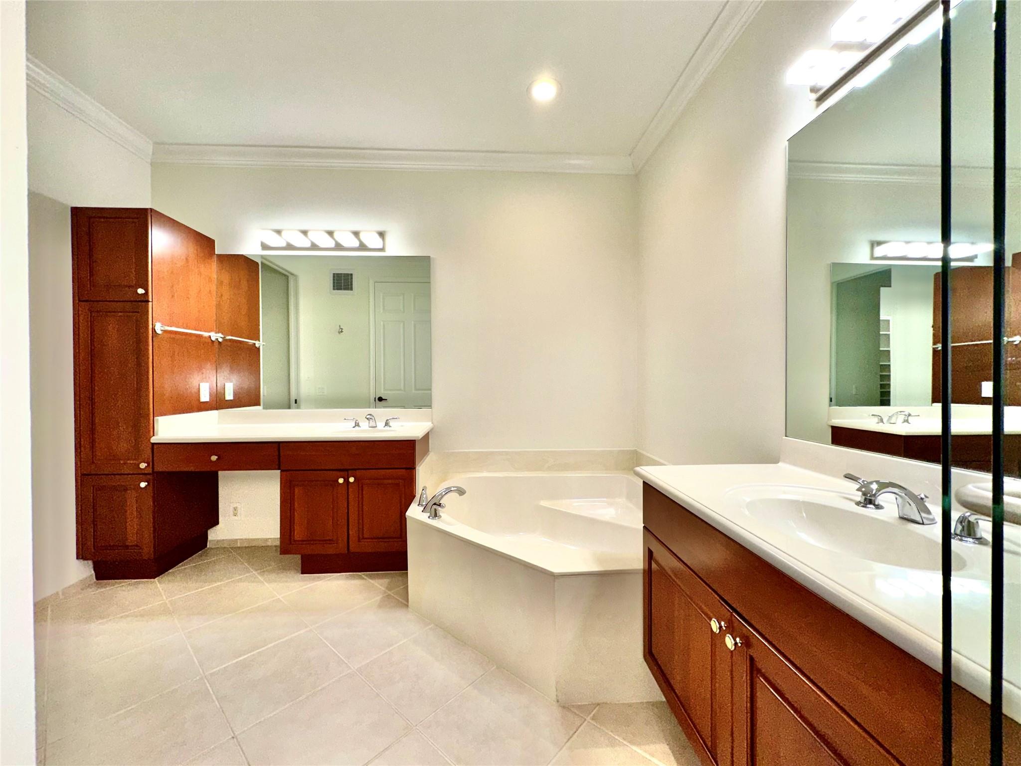 Courtside at Weston Hills - Residential Lease