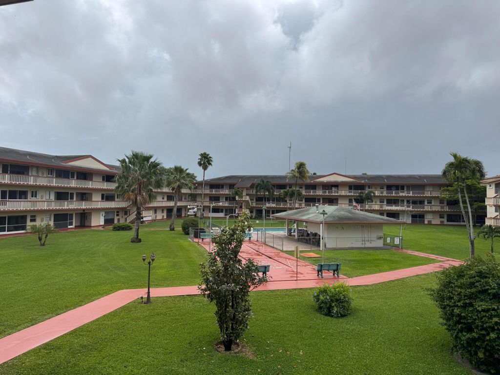 Photo of 5300 Washington Street, Hollywood, FL 33021 (MLS # B26011992)