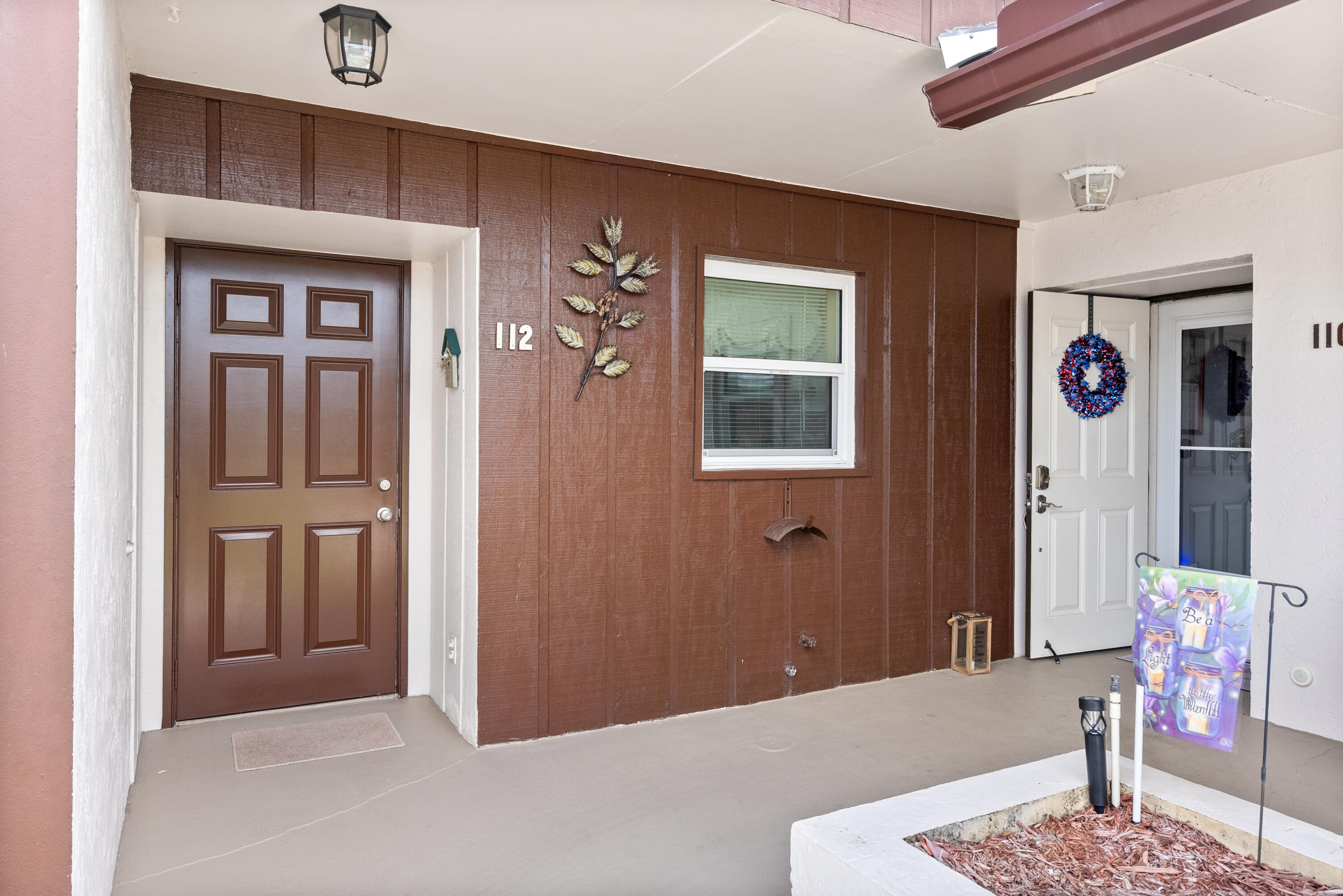 TWIN LAKES SOUTH & TOWN VILLAS CONDO - Residential