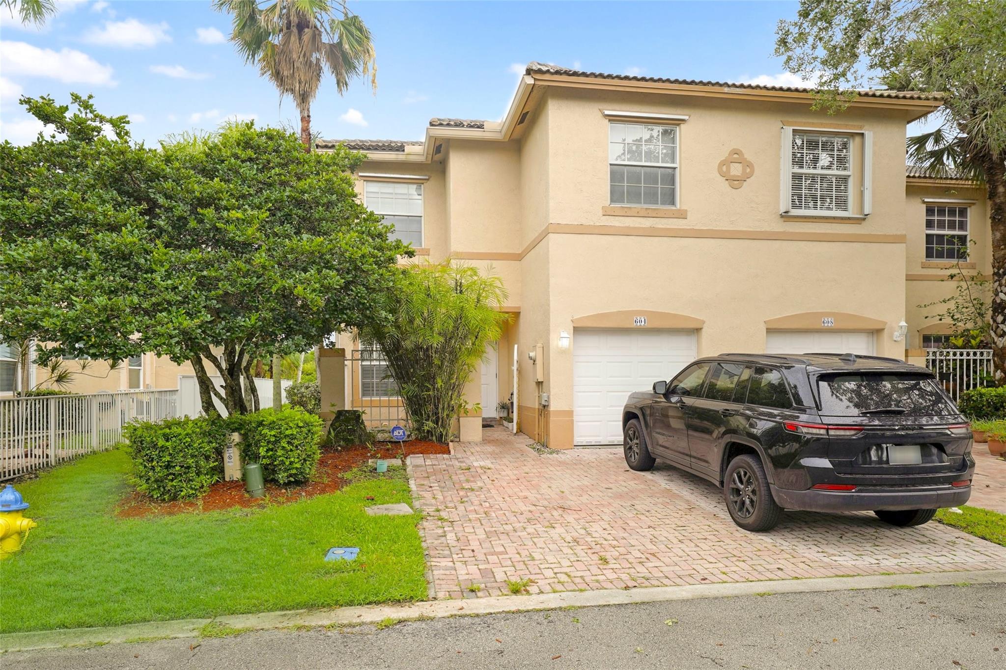 604 NW 170th Ter