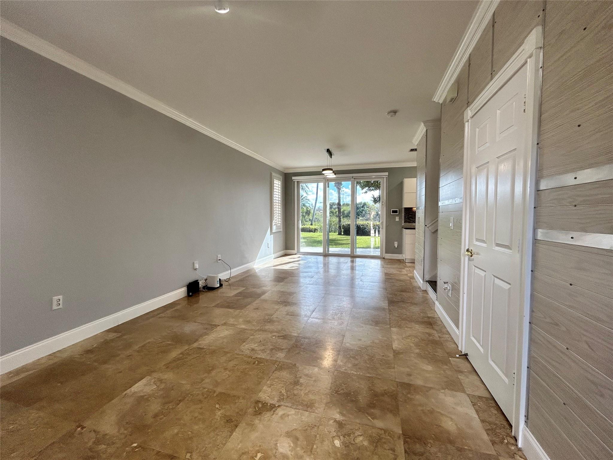 604 NW 170th Ter
