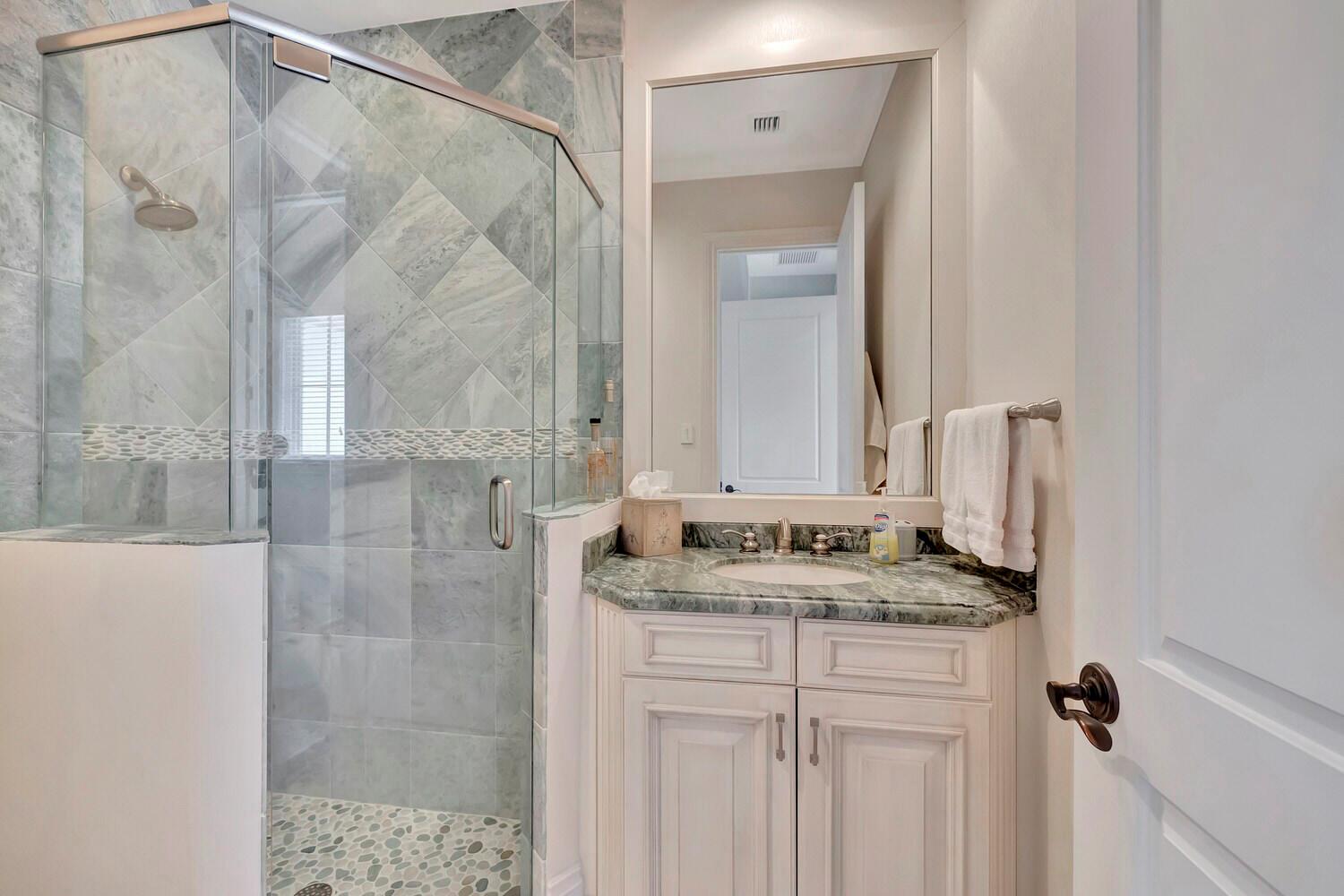 HARBOUR EAST SEC 2 - Residential