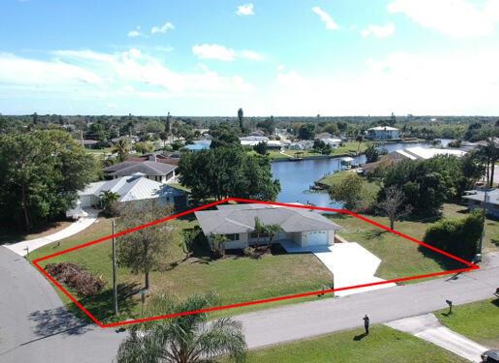Photo of 202 Bay Street, Port Saint Lucie, FL 34952 (MLS # R10781179)