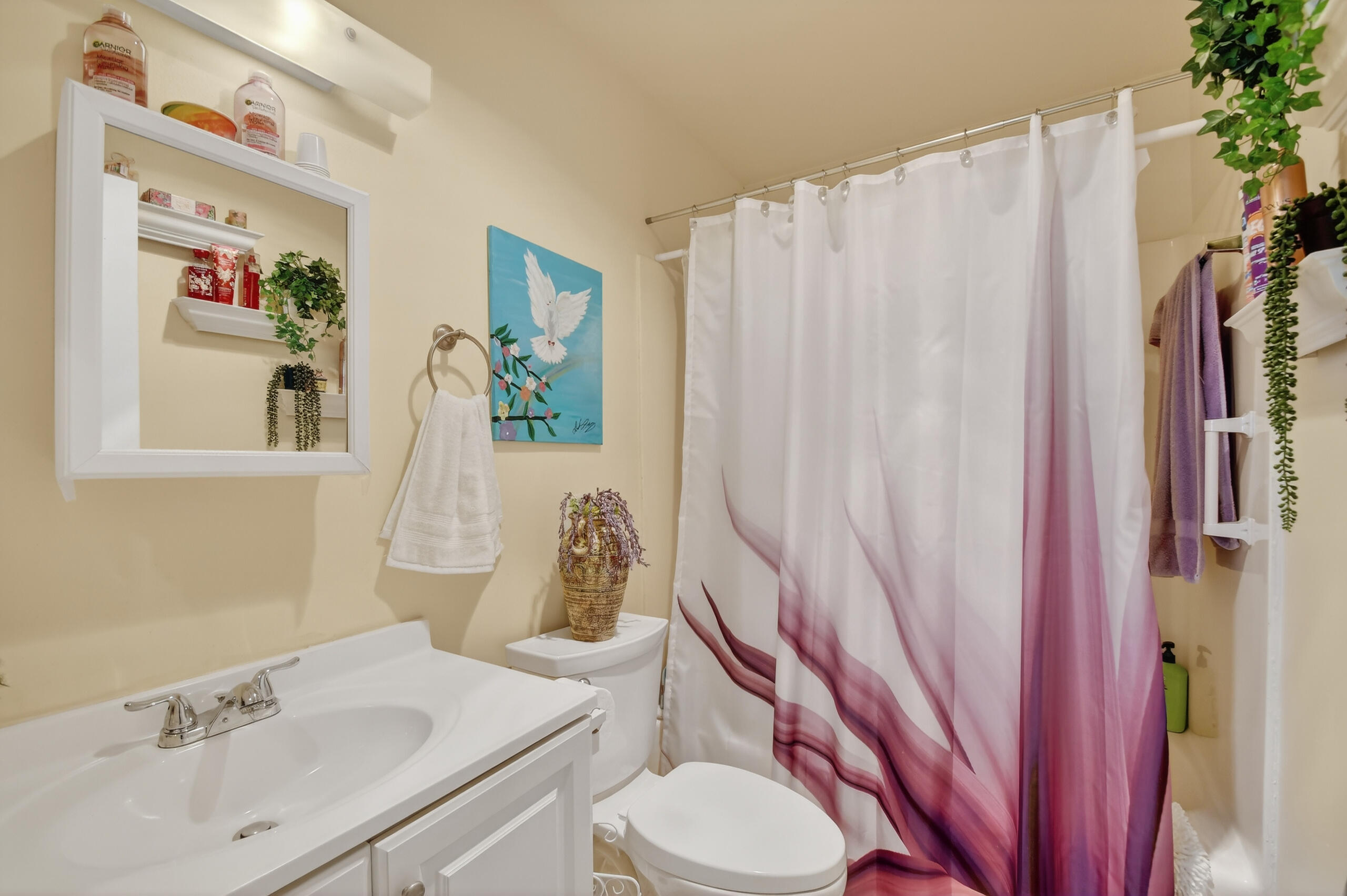 GOLDEN LAKES VILLAGE - Residential