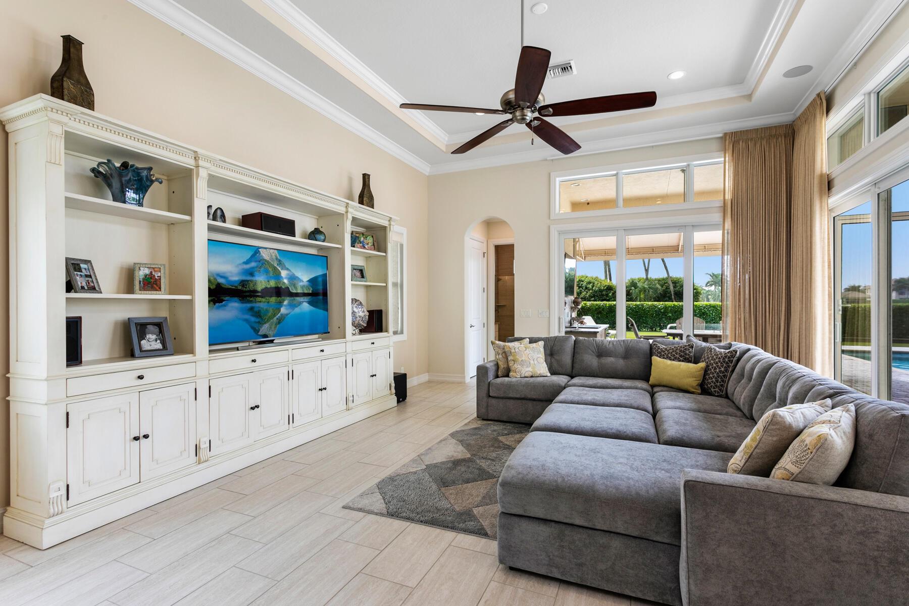 JUPITER COUNTRY CLUB - Residential