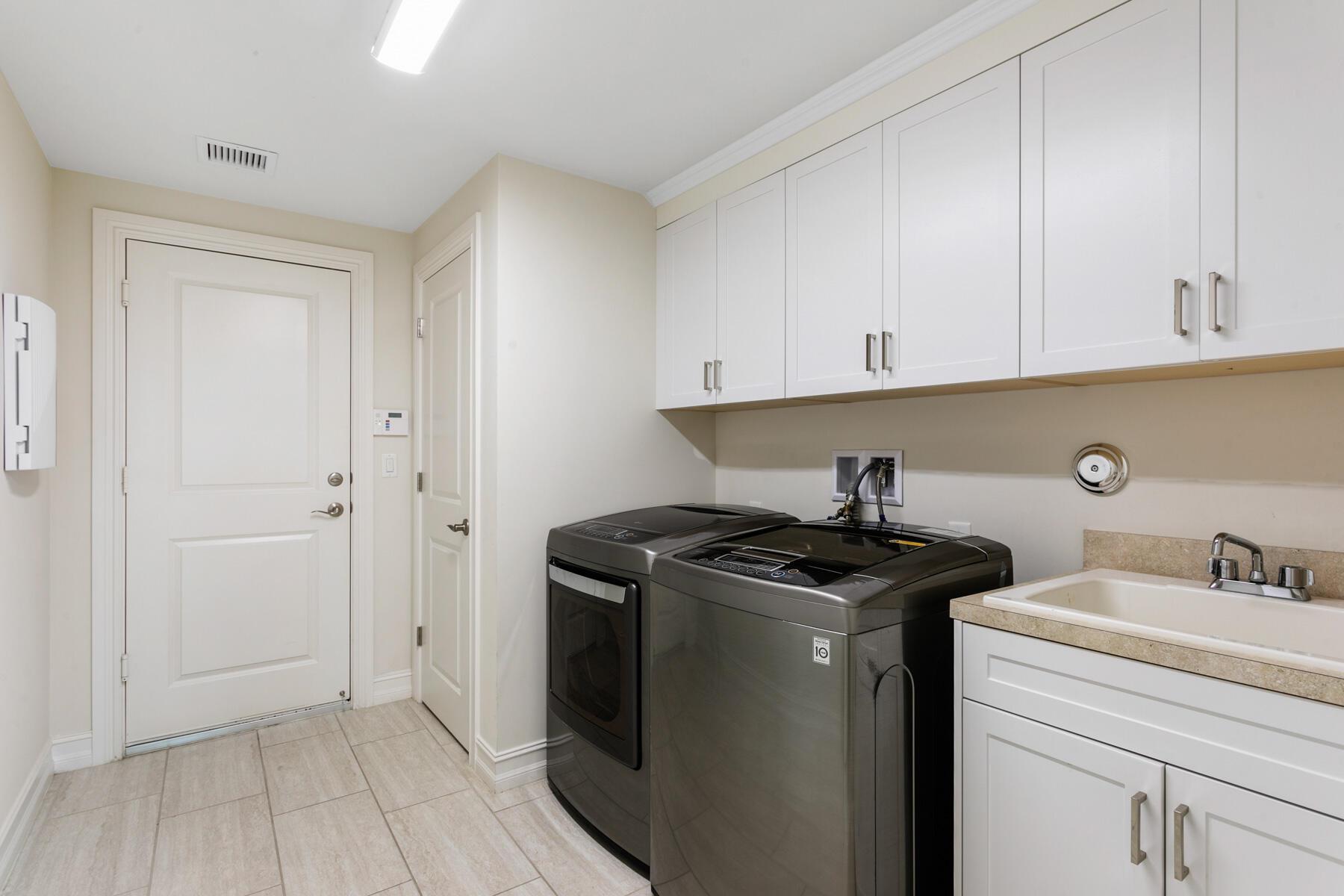 JUPITER COUNTRY CLUB - Residential