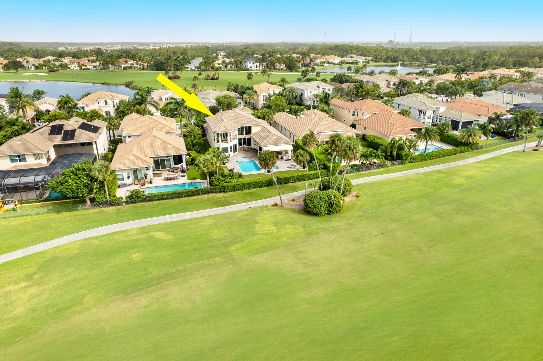 JUPITER COUNTRY CLUB - Residential