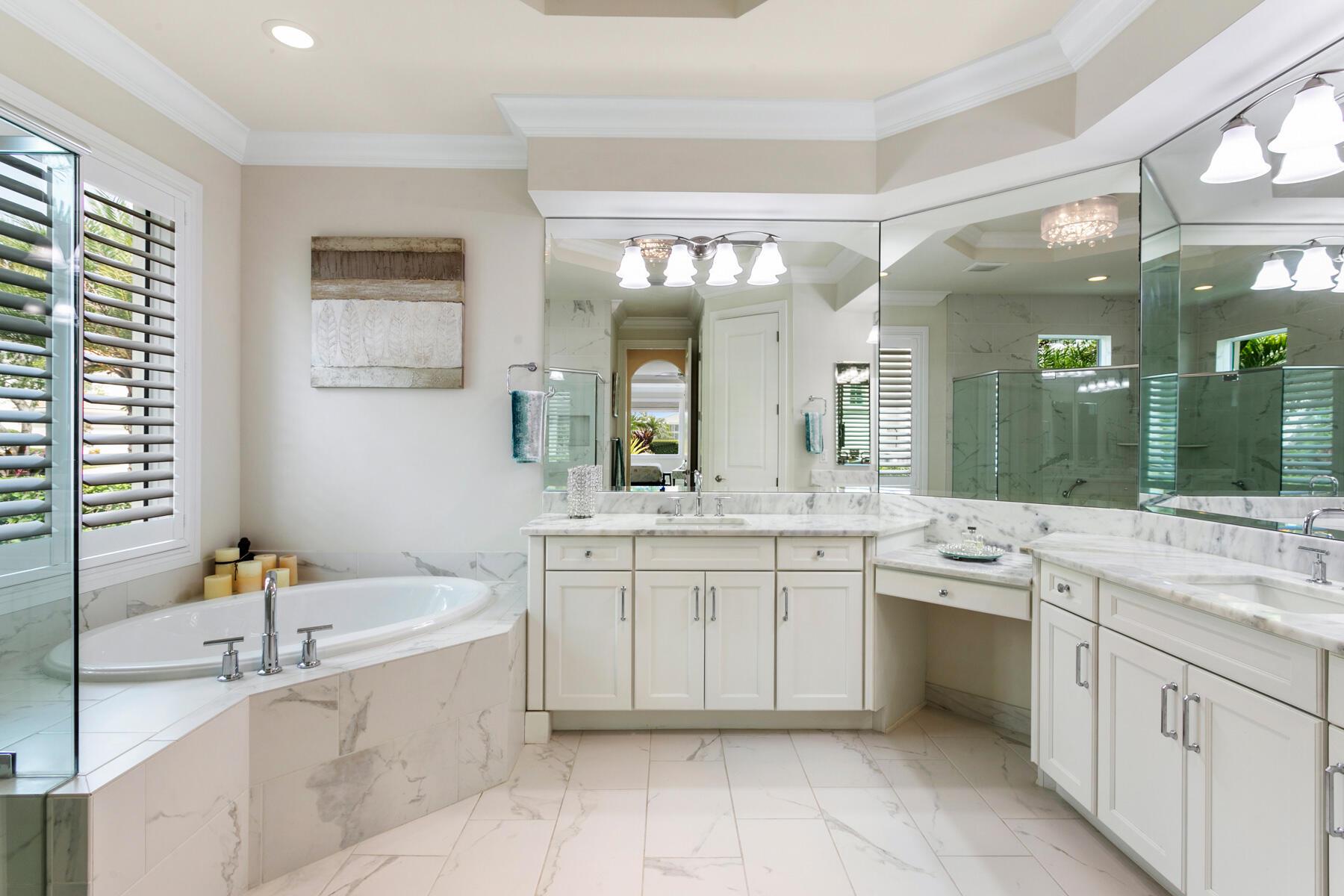 JUPITER COUNTRY CLUB - Residential