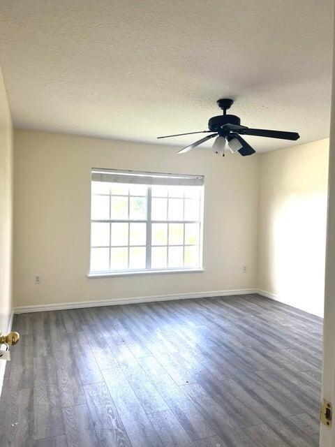 PORT ST LUCIE SECTION 33 - Residential