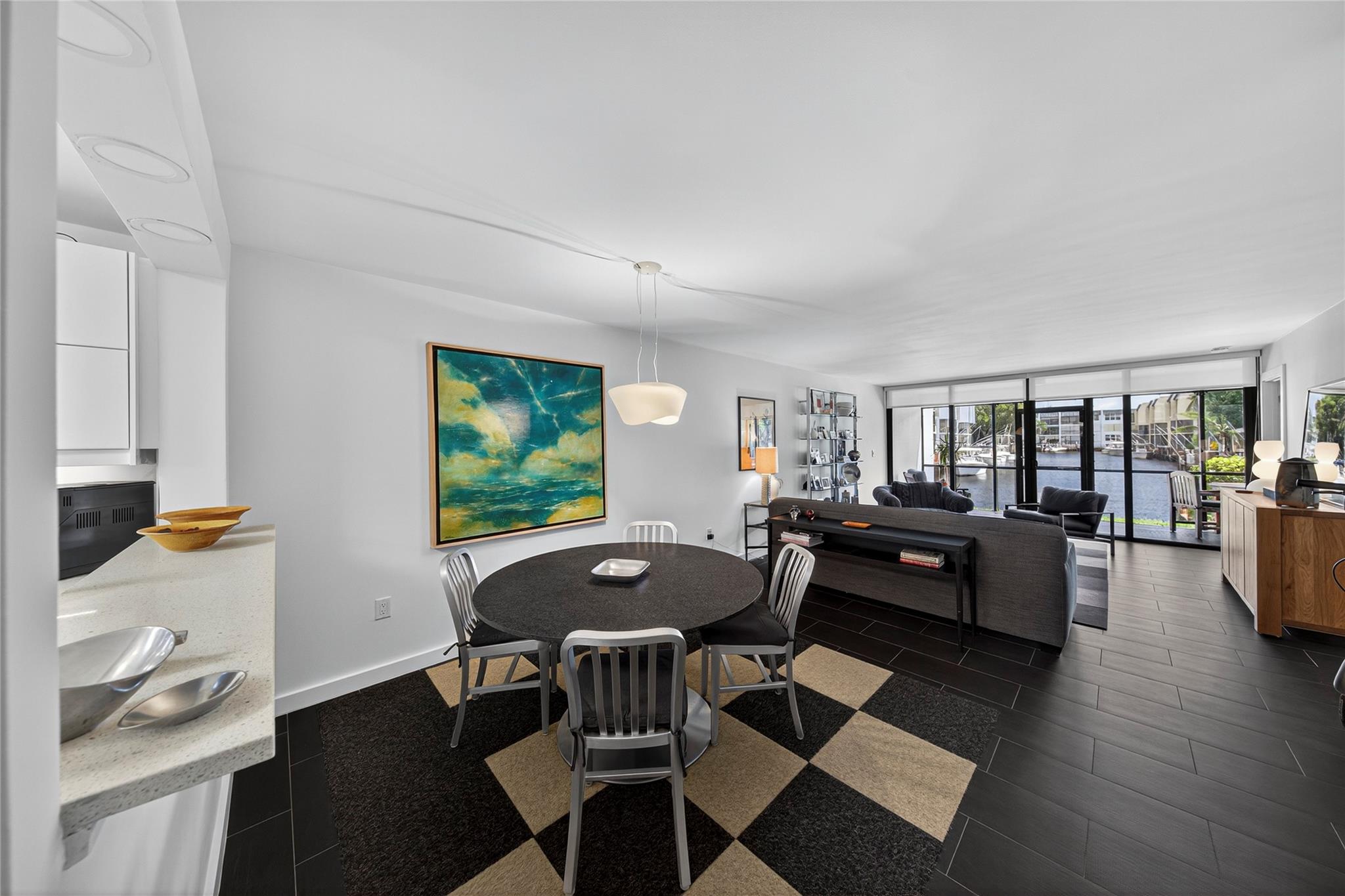 NOBEL POINT - Residential