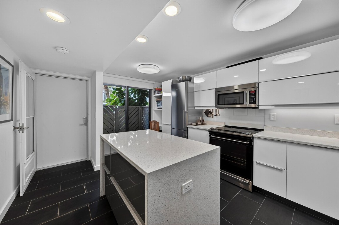 1100 SE 5th Court 58