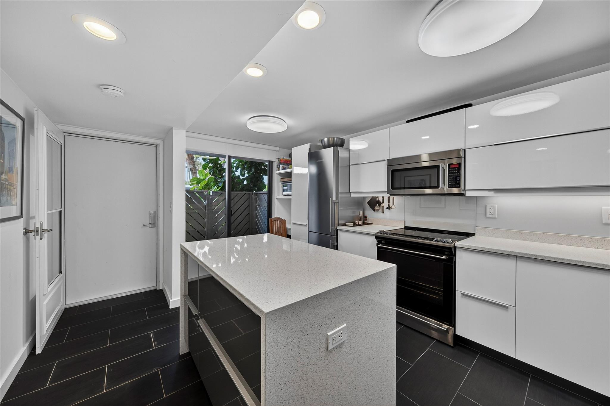 1100 SE 5th Court 58