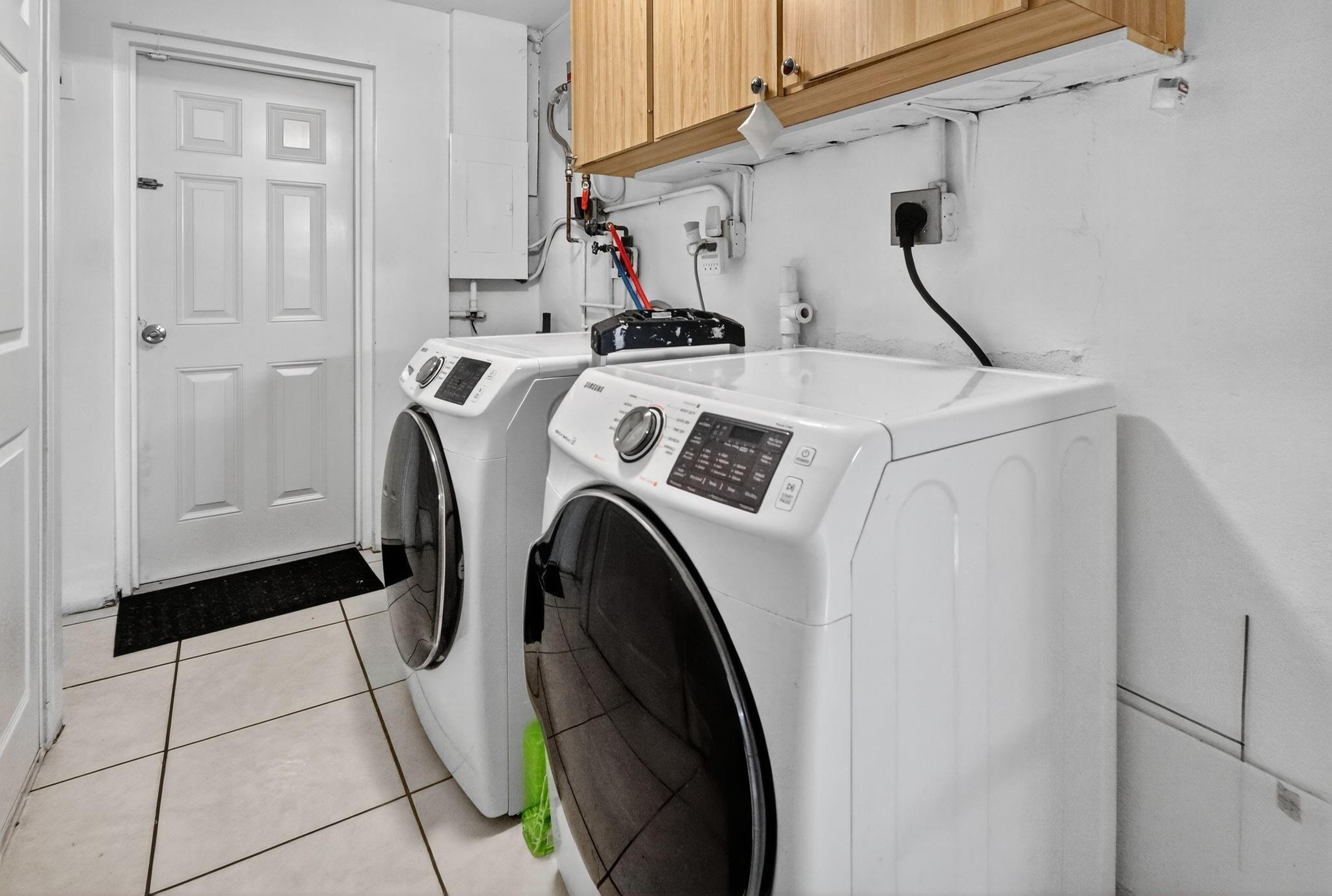 Everglades Sugar & Land C - Residential