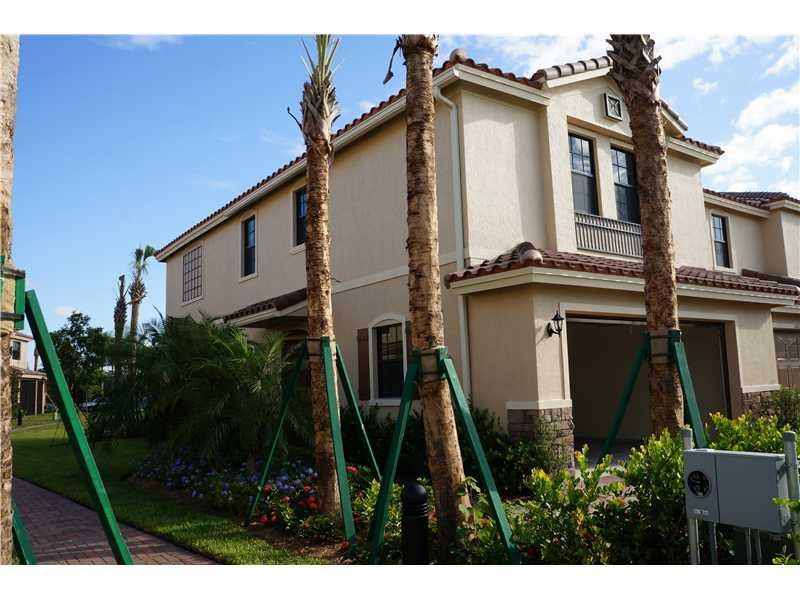 13023 RIVERWALK S CIR 13023