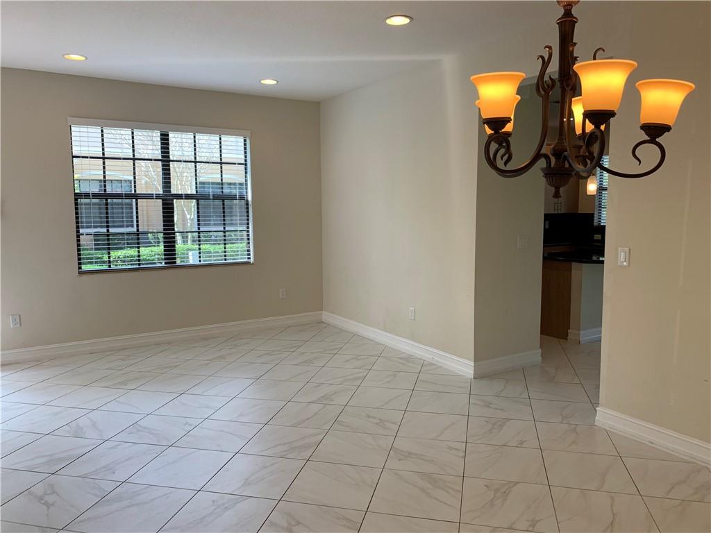 13023 RIVERWALK S CIR 13023