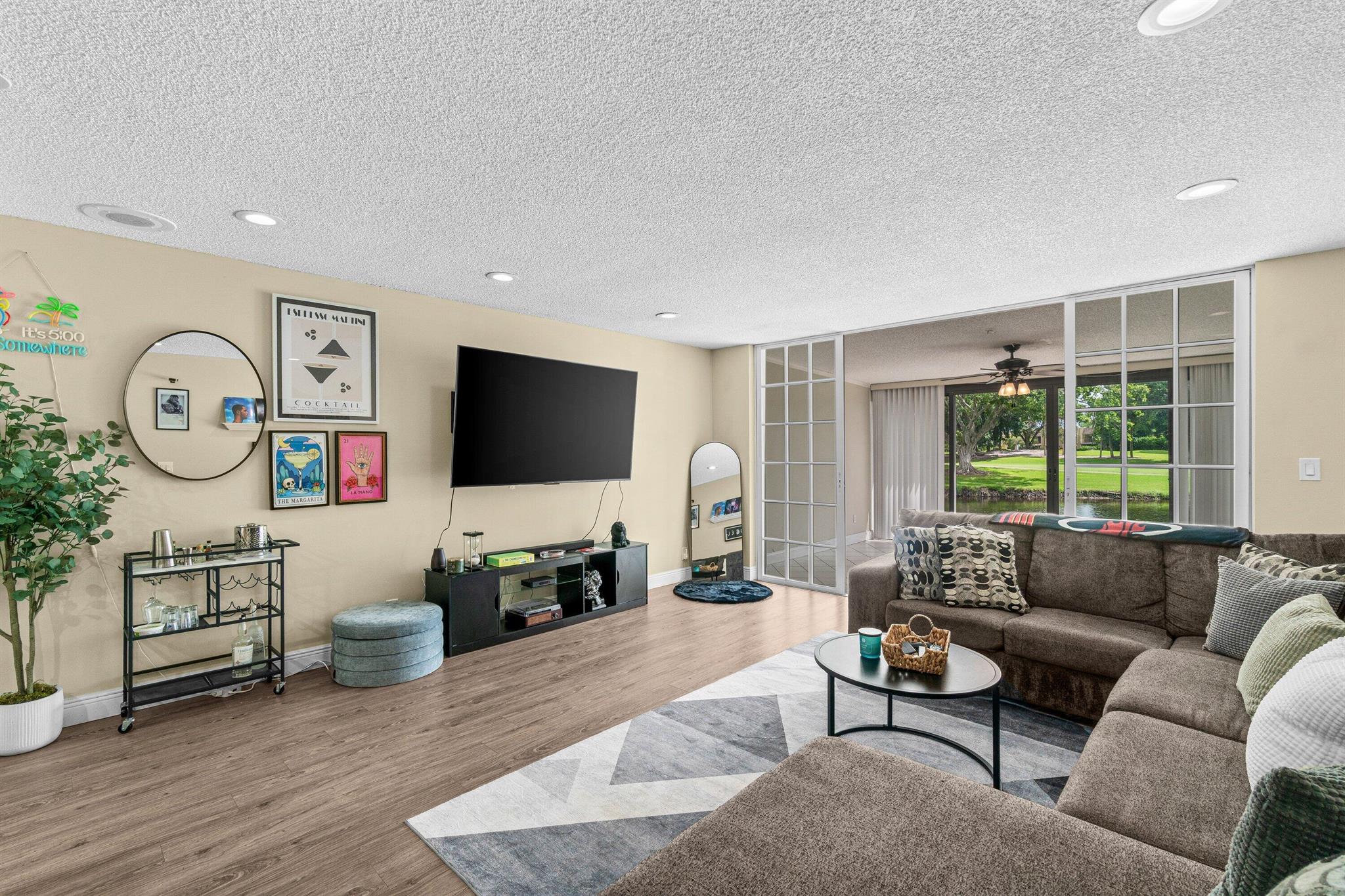 View photos, virtual tours, details... 4527 Luxemburg Court