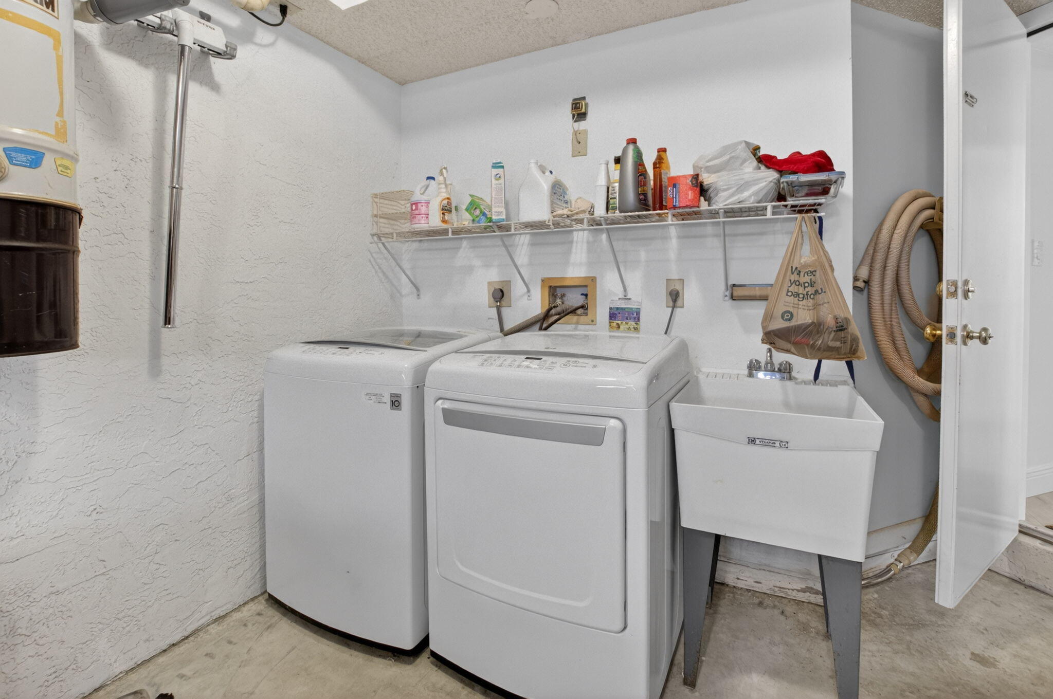 QUAIL RUN CONDO ONE - Residential