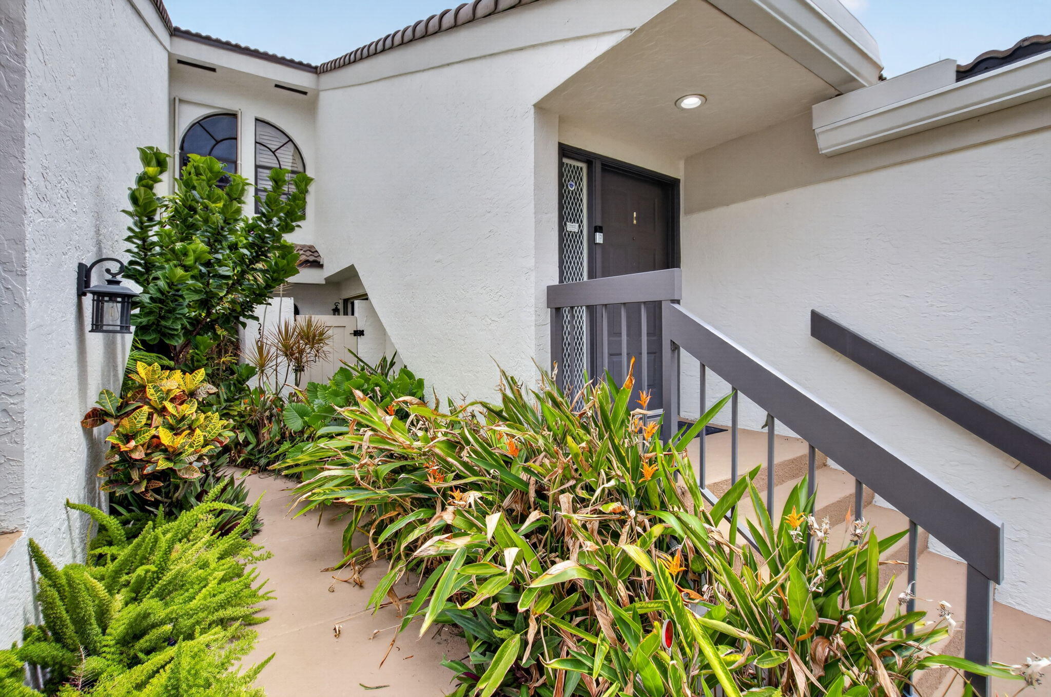 2305 Aspen Way 2305