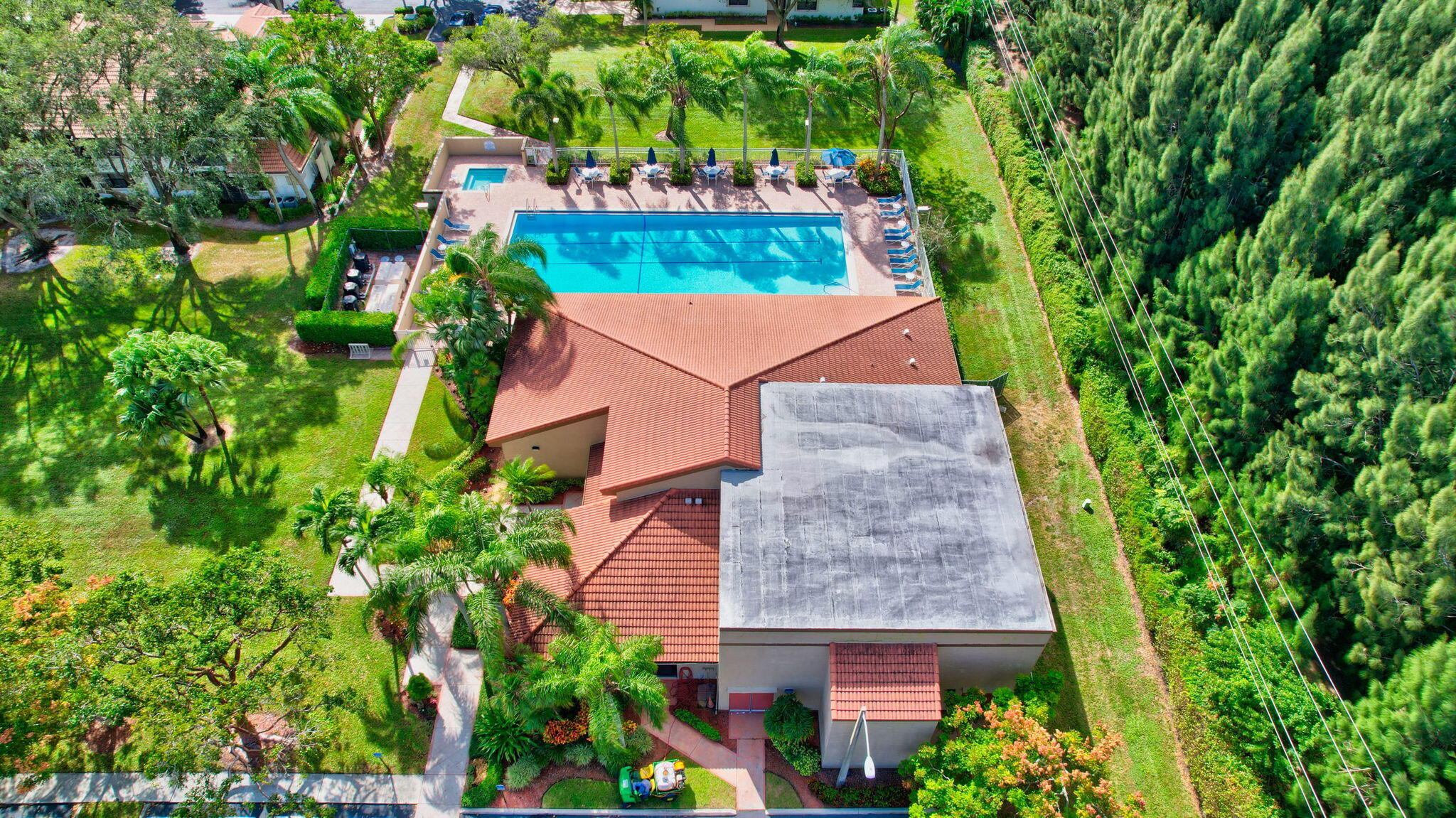 QUAIL RUN CONDO ONE - Residential