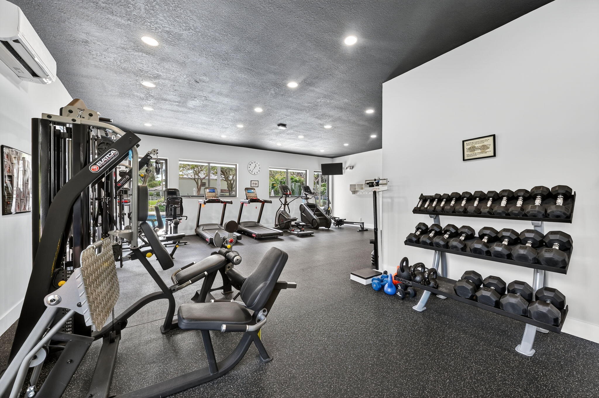 QUAIL RUN CONDO ONE - Residential