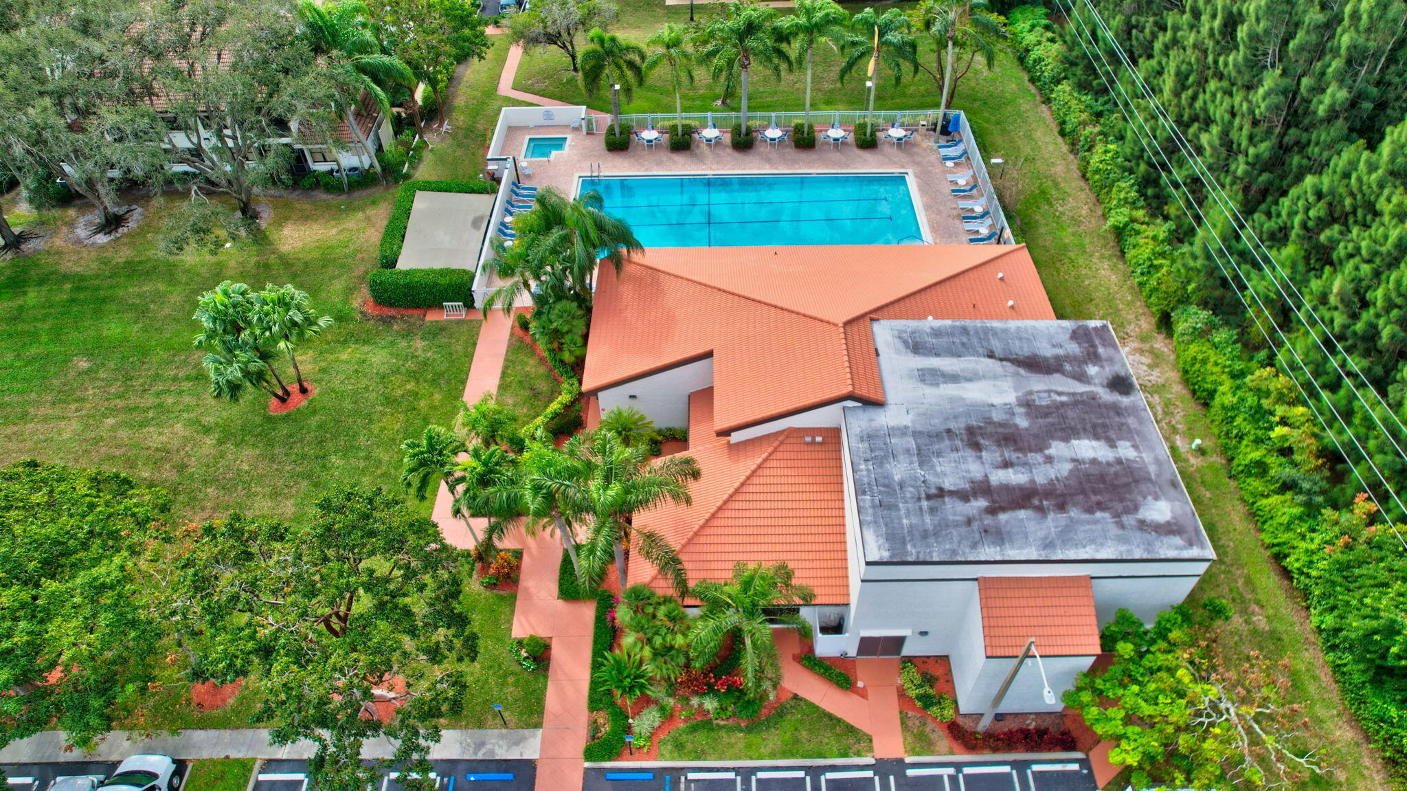 QUAIL RUN CONDO ONE - Residential