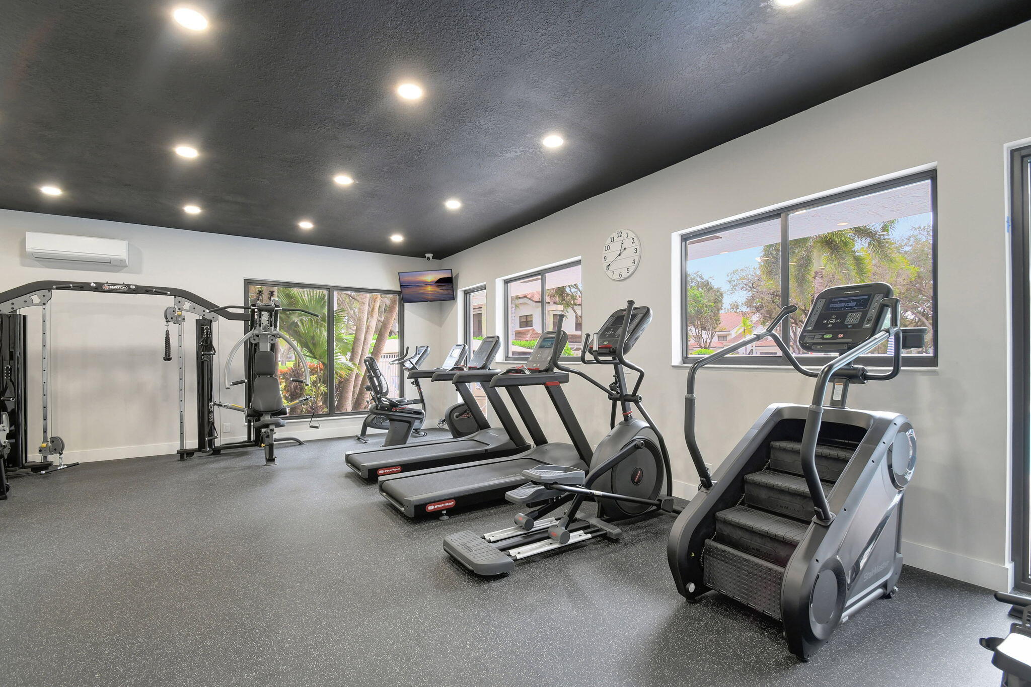 QUAIL RUN CONDO ONE - Residential