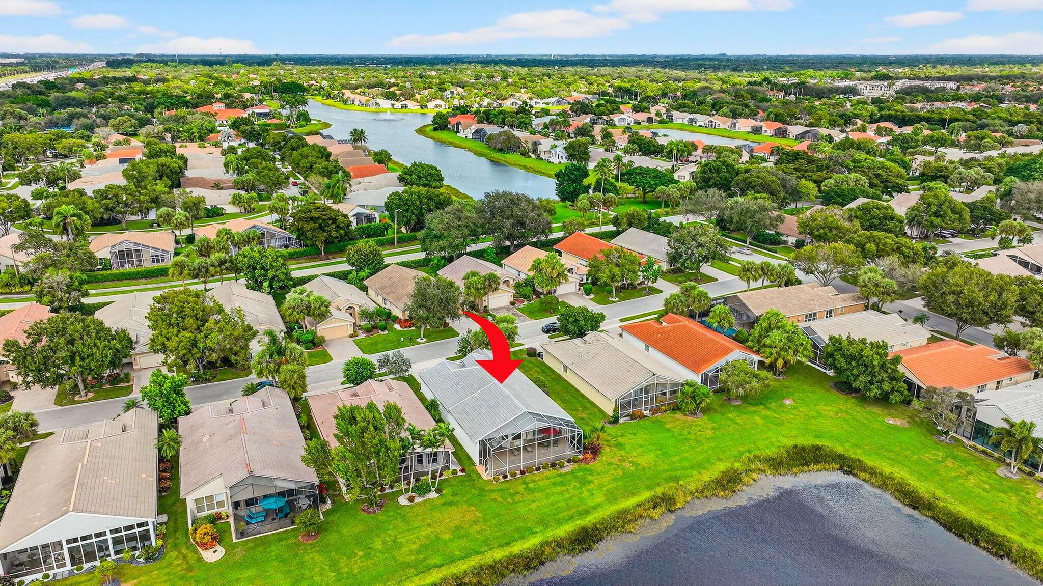 VALENCIA LAKES - Residential