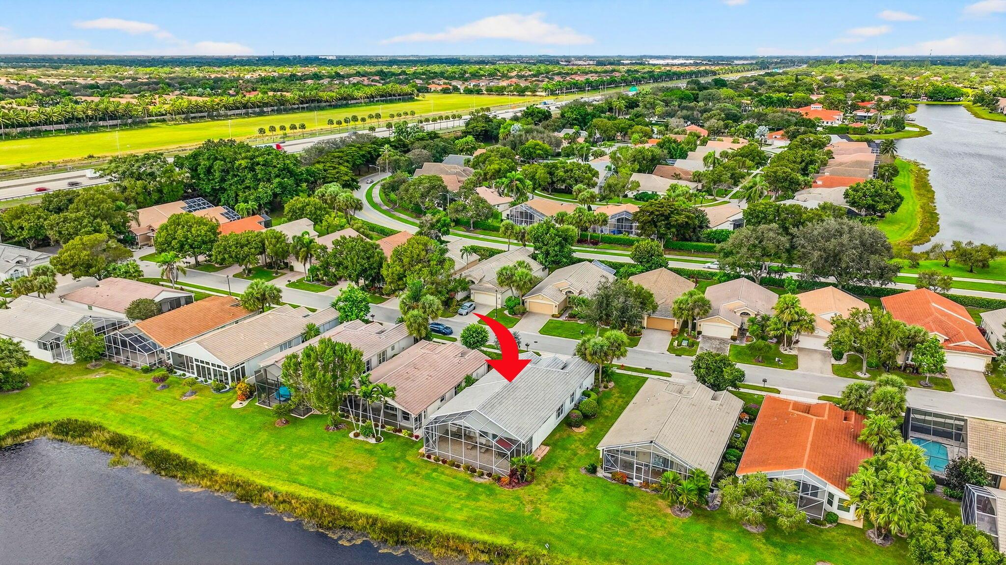 VALENCIA LAKES - Residential