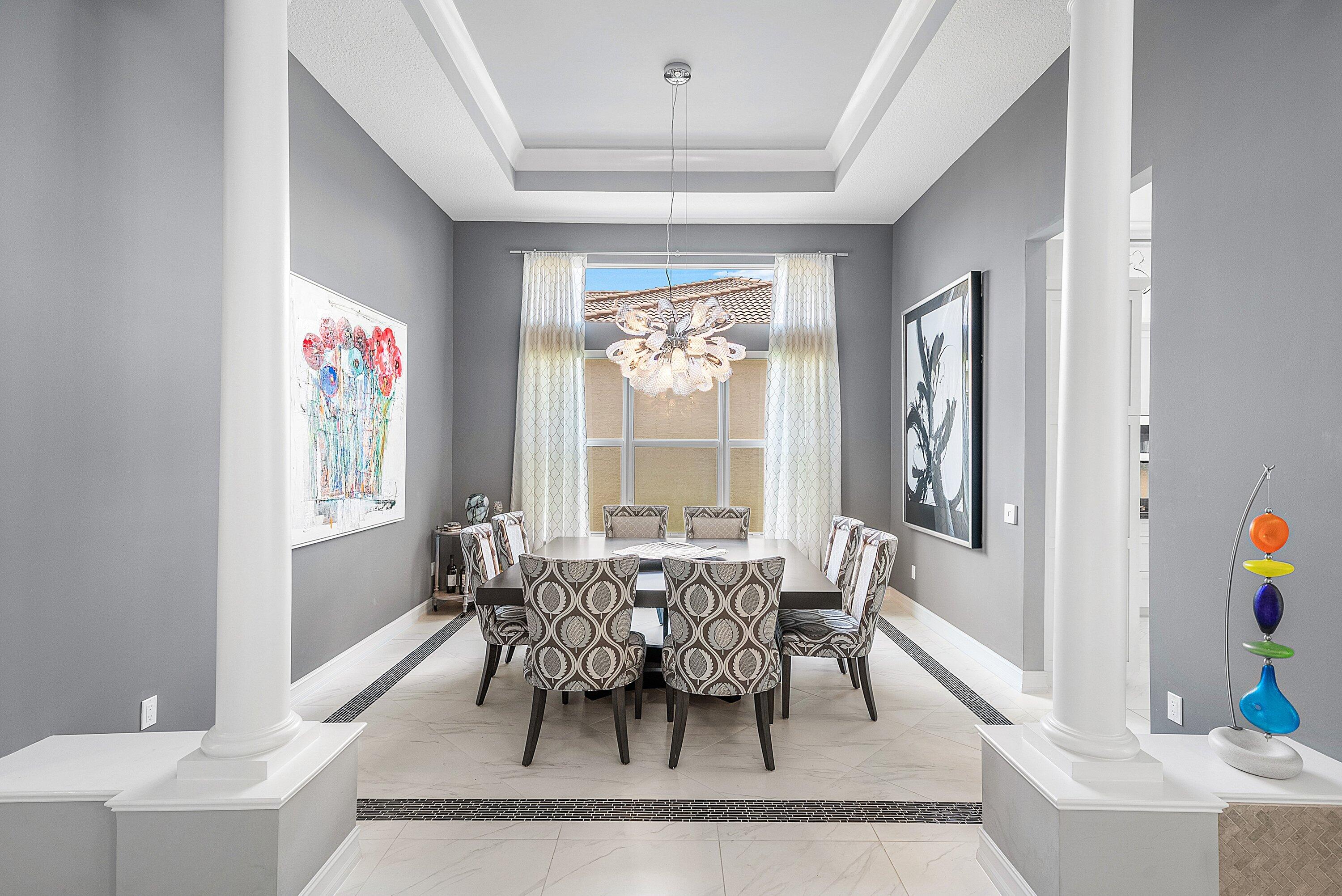 10612 Whitewind Circle