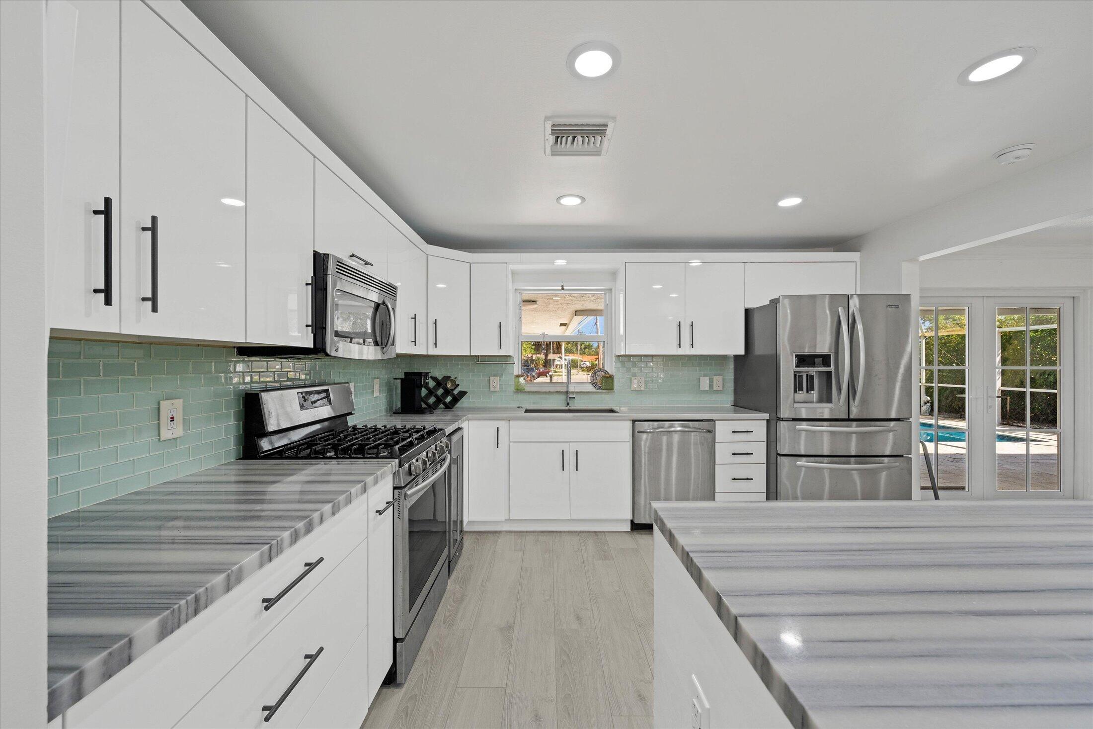 BOULEVARD PARK ISLES SEC 5 - Residential