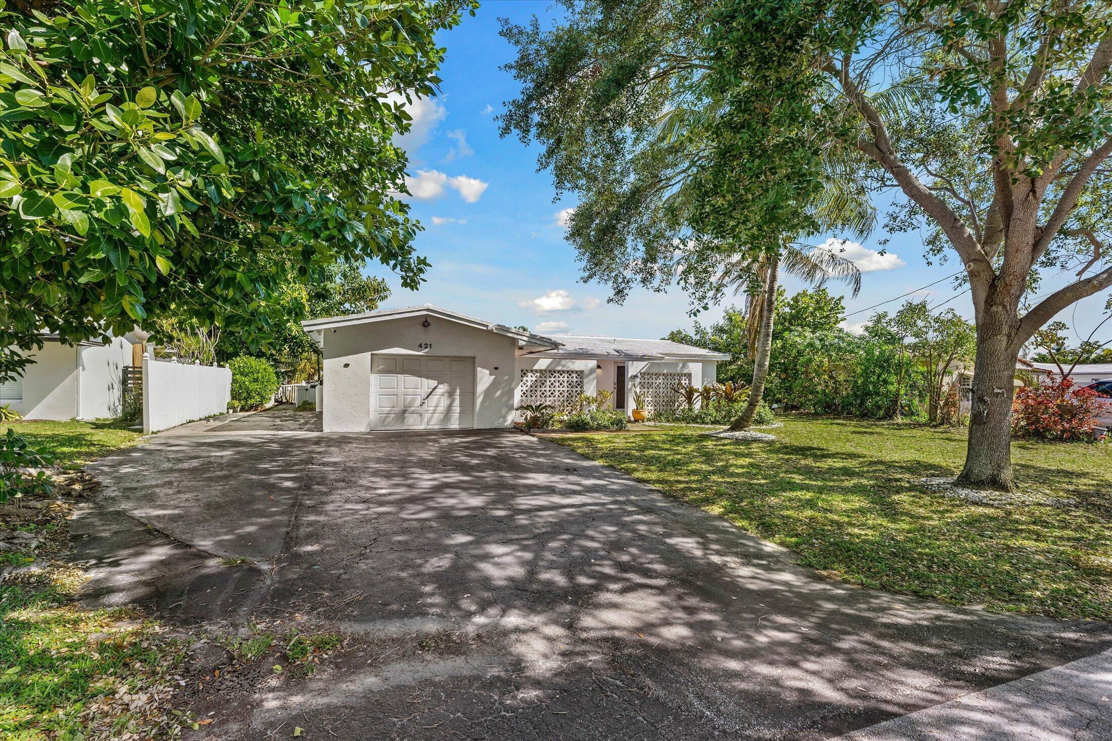 421 SW 18th Street