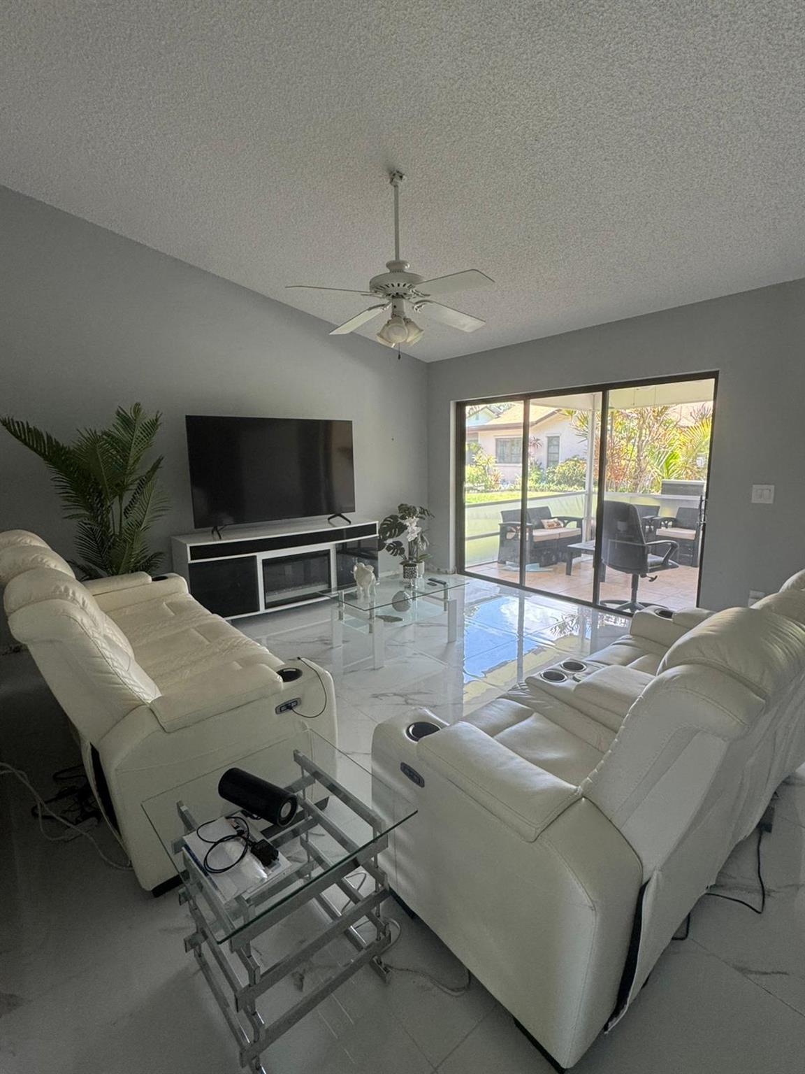 6312 White Sabal Palm Lane