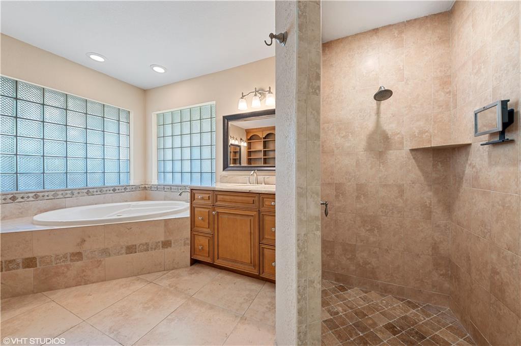 Eagle Point 127-12 B - Residential