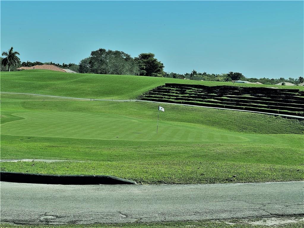 Eagle Point 127-12 B - Residential