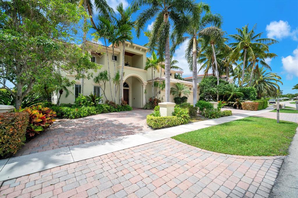 BOCA BAY COLONY - Residential