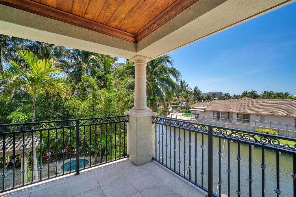 BOCA BAY COLONY - Residential