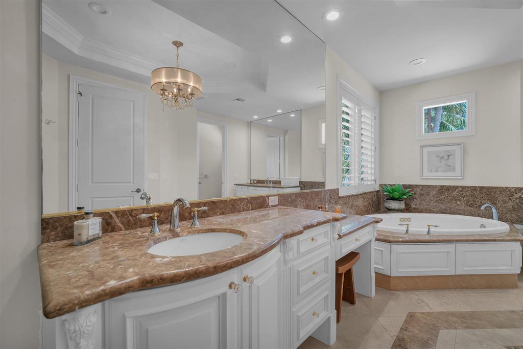 BOCA BAY COLONY - Residential